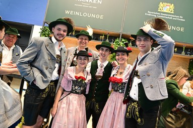 Traditional outfits in the Bayernhalle.